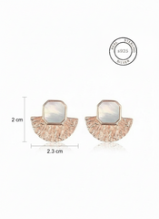 Rosegold Mother Of Pearl Textured studs