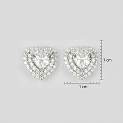 Heart-shaped crystal earrings with size measurement