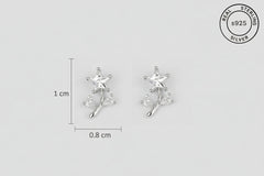 Silver Clover earrings with measurements