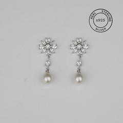 925 Sterling Silver Bloom Pearl Drop Earrings (Silver)