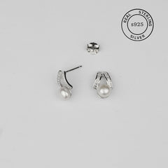 925 Sterling Silver Graceful Studs