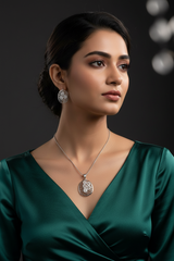 Silver Zircon Mesh Pendant Set