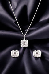 Silver Elegant Intrinsic Pendant Set