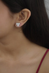925 Sterling Silver Sparkling Studs