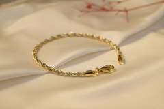 925 Sterling Silver Golden Twist Elegance Bracelet