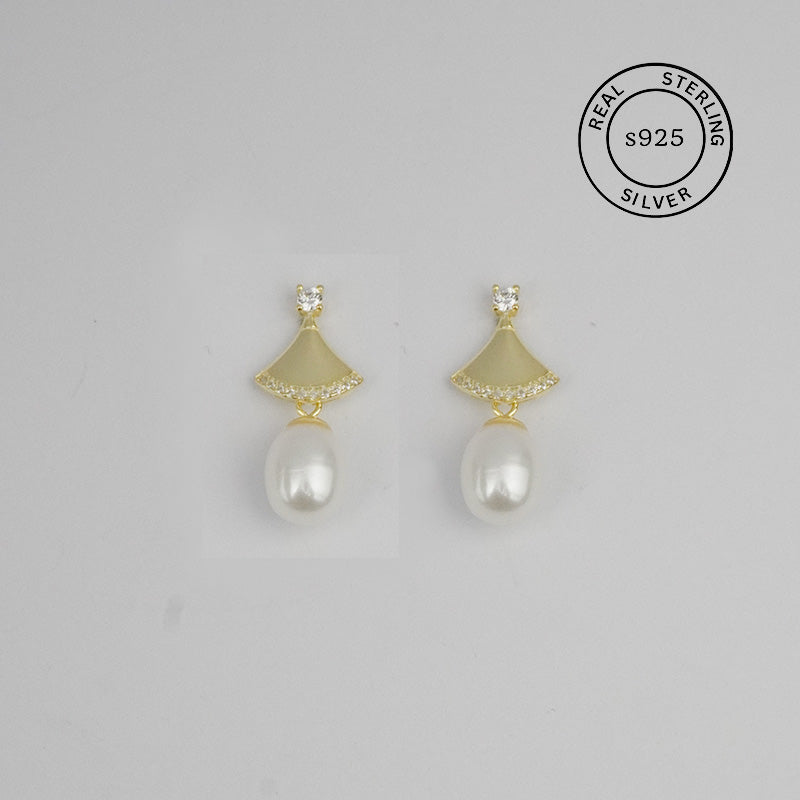 Silver Triangular Pearl Drop Dangles (Gold)