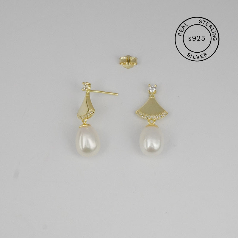 Silver Triangular Pearl Drop Dangles (Gold)