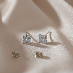 925 Sterling Silver Solitaire Square Studs