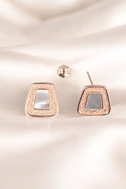 Rosegold Essense Mother of Pearl Studs