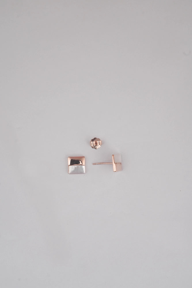 Rosegold Mother Of Pearl Square Studs