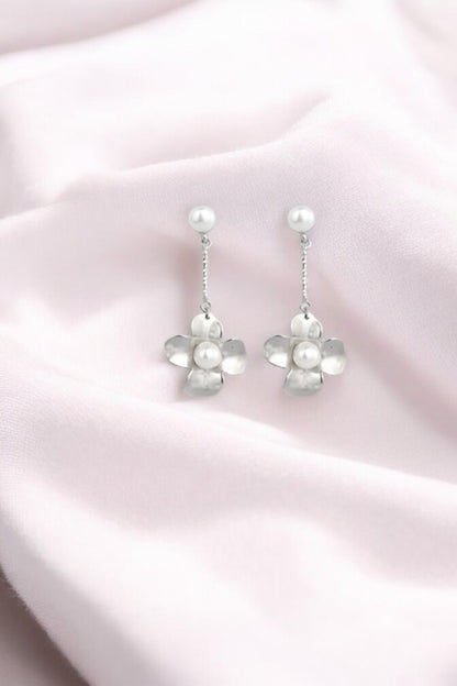 Silver Lily floral pearl Danglers