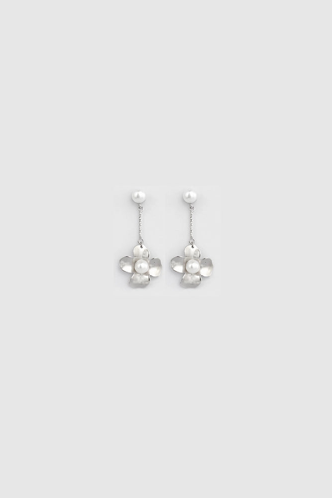 Silver Lily floral pearl Danglers