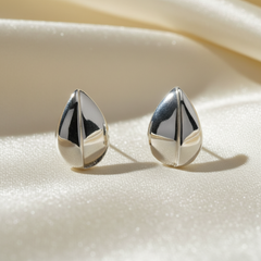 925 Sterling Silver Gold Mother of Pearl Drop Studs