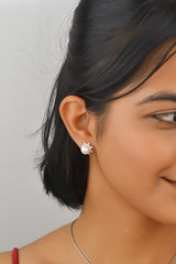 Silver Floral Pearl Pendant Set