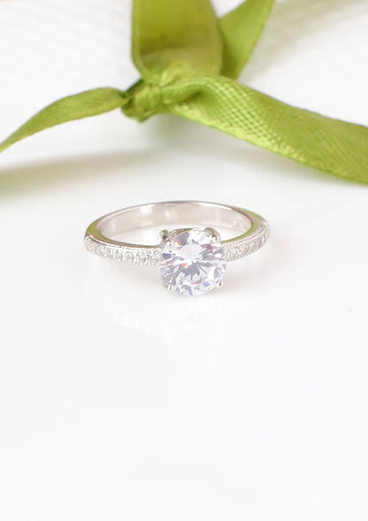 925 Sterling Silver Solitaire Ring