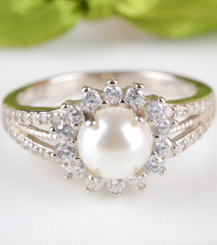 925 Sterling Silver Pearl Zircon Flower Ring