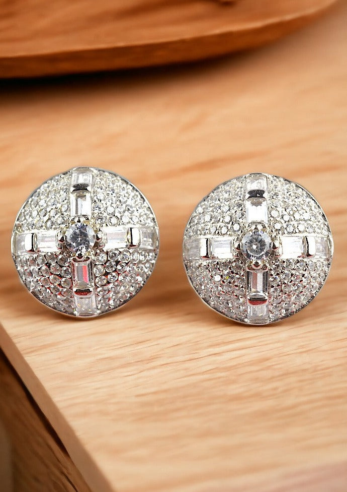 Splendor 925 Sterling Silver Ear Studs