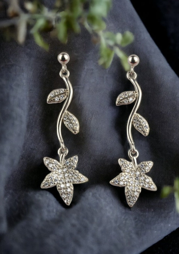 925 Sterling Silver Star Earring