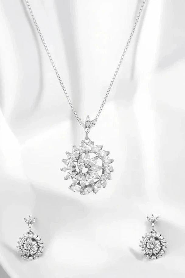 Silver Spiral Elegance Pendant Set