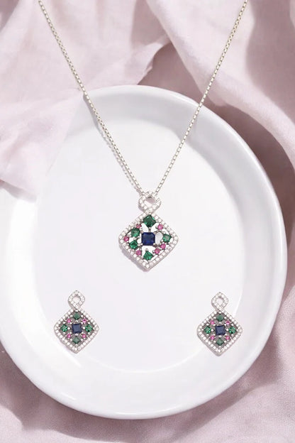 Silver Prismatica Pendant Set