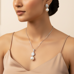 Silver Pearl Essence Pendant Set