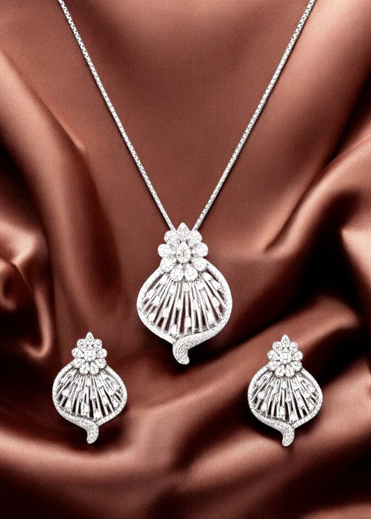 Silver Radiant Elegance Pendant Set