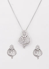 Silver Radiant Elegance Pendant Set