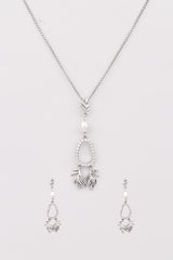 Silver Graceful Pearl Dance Pendant Set
