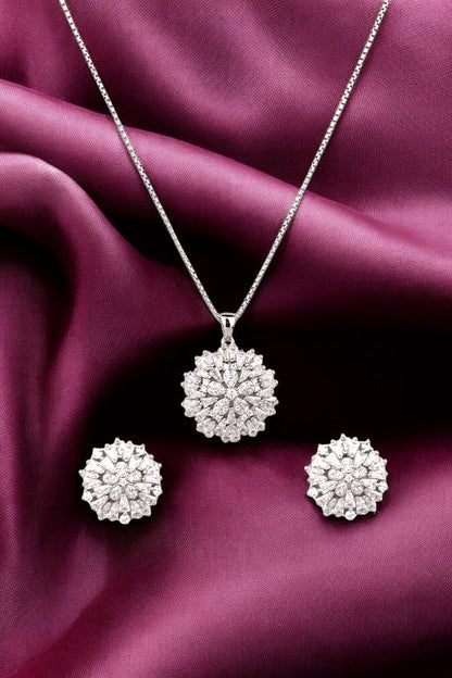 Silver Modern Elegance Round Pendant Set