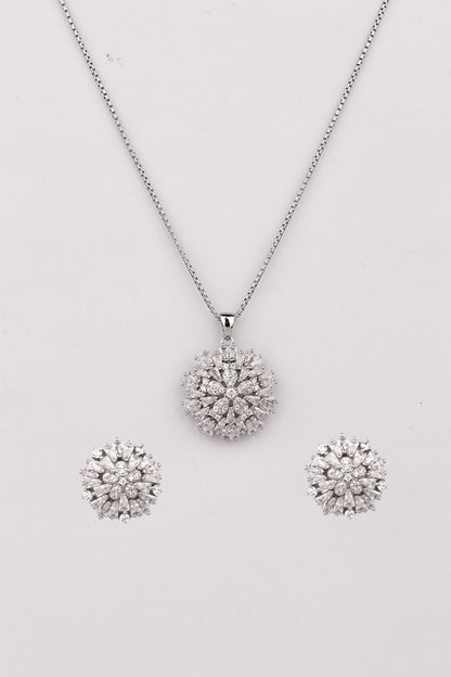 Silver Modern Elegance Round Pendant Set