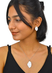 Silver Queen Elegance Pendant Set