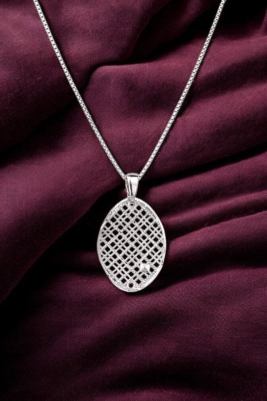 925 Sterling Silver Graceful Net Pendant With Chain