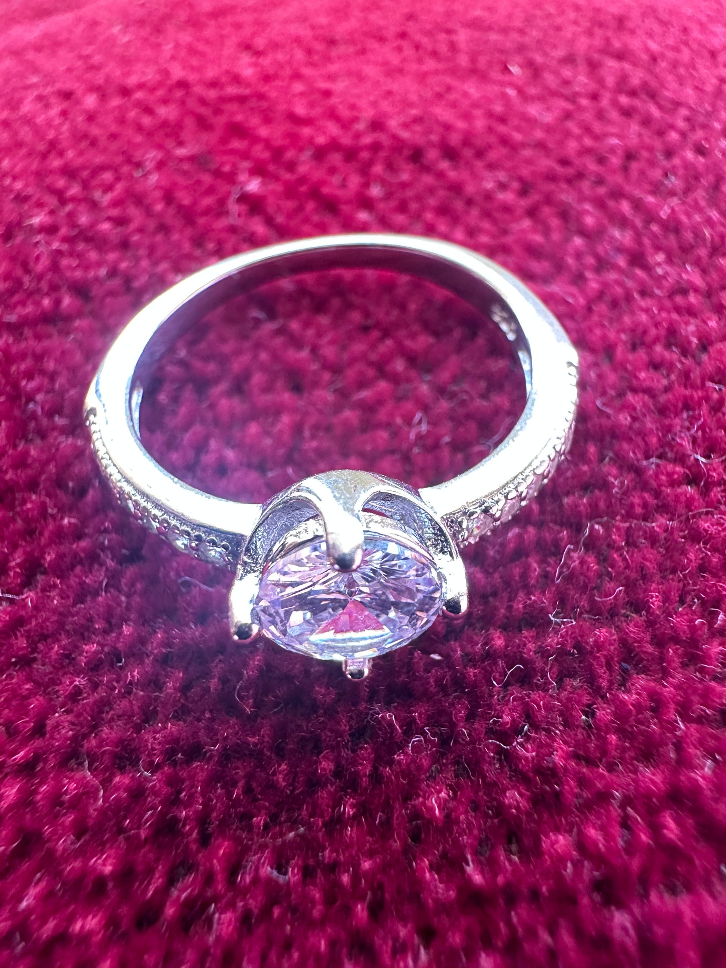 925 Sterling Silver Solitaire Ring