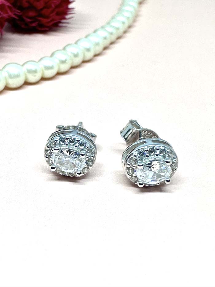 925 Sterling Silver Solitaire Studs