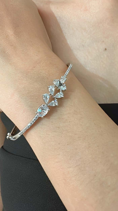 925 Sterling Silver Zircon Princess Kada Bracelet