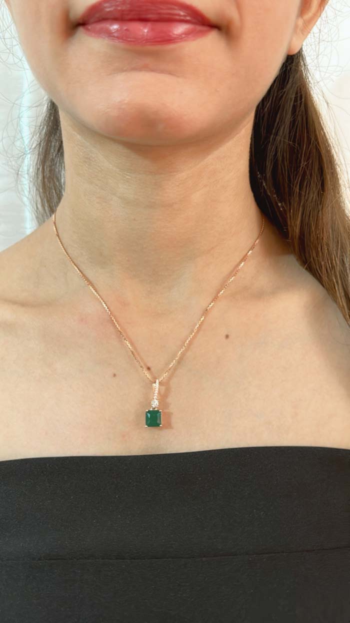 925 Sterling Silver Rose Gold Emerald Green Pendant With Chain