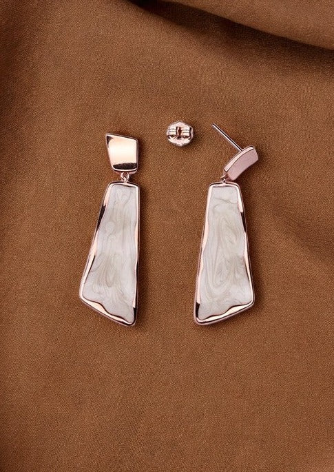 Rosegold Mother Of Pearl Art Earrings