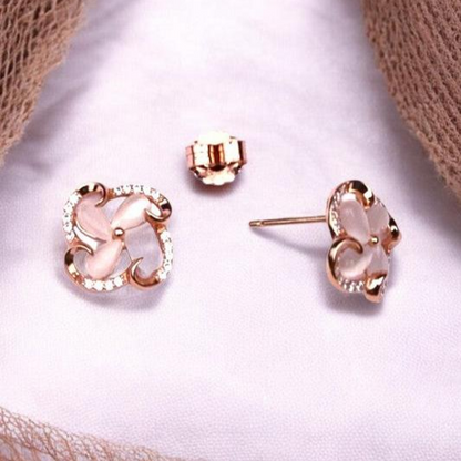 Rosegold Mother of Pearl floral Studs